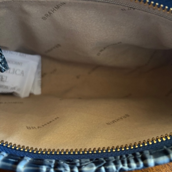 Brand New Brahmin Croc-Embossed Wristlet – Steel Blue/Gray – Never Worn - Picture 8 of 10